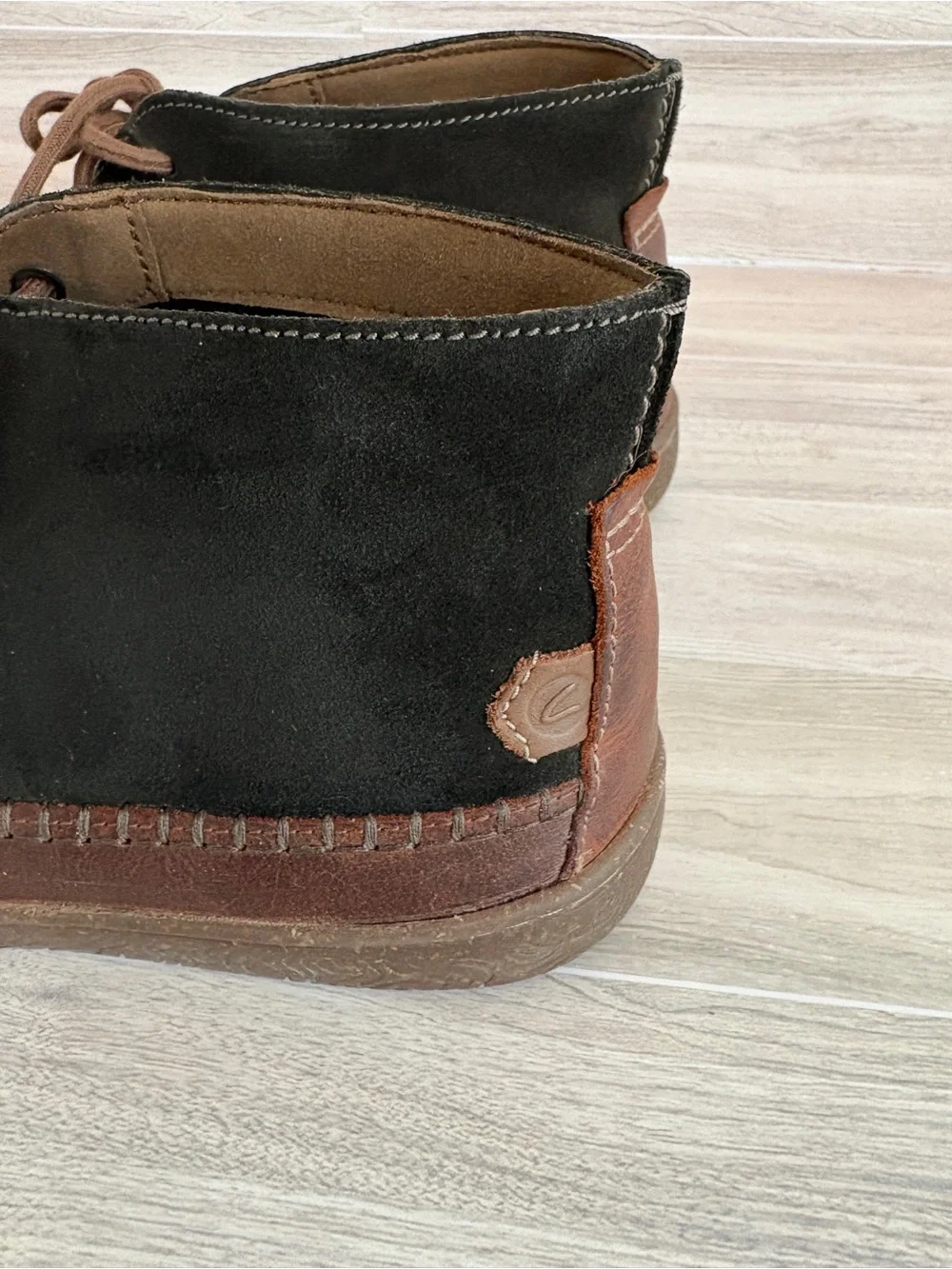 Clarks Olive Green Suede Laced Chukka Boots
